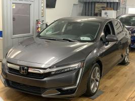 Honda Clarity2019 Hybrid-Rechargeable  (Essence + Électrique), Plus qu`économique!!  $ 36941